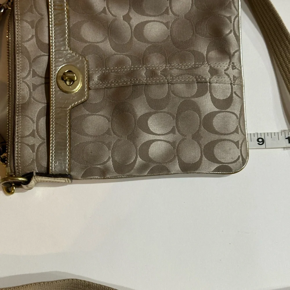 Coach Tan Crossbody Bag - Picture 4 of 9